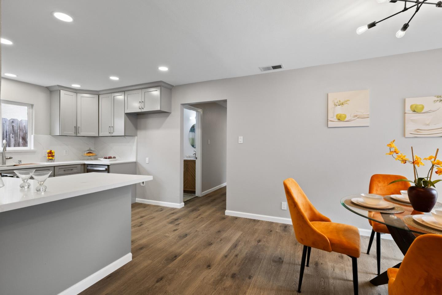 Detail Gallery Image 12 of 25 For 227 Lippert Ave, Fremont,  CA 94539 - 3 Beds | 2 Baths