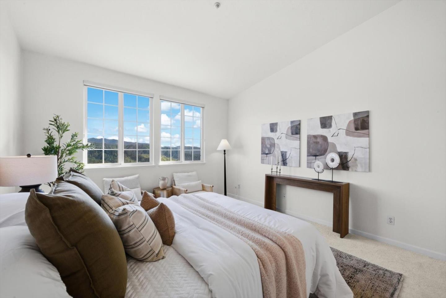 Detail Gallery Image 22 of 52 For 129 Outlook Cir, Pacifica,  CA 94044 - 3 Beds | 2 Baths