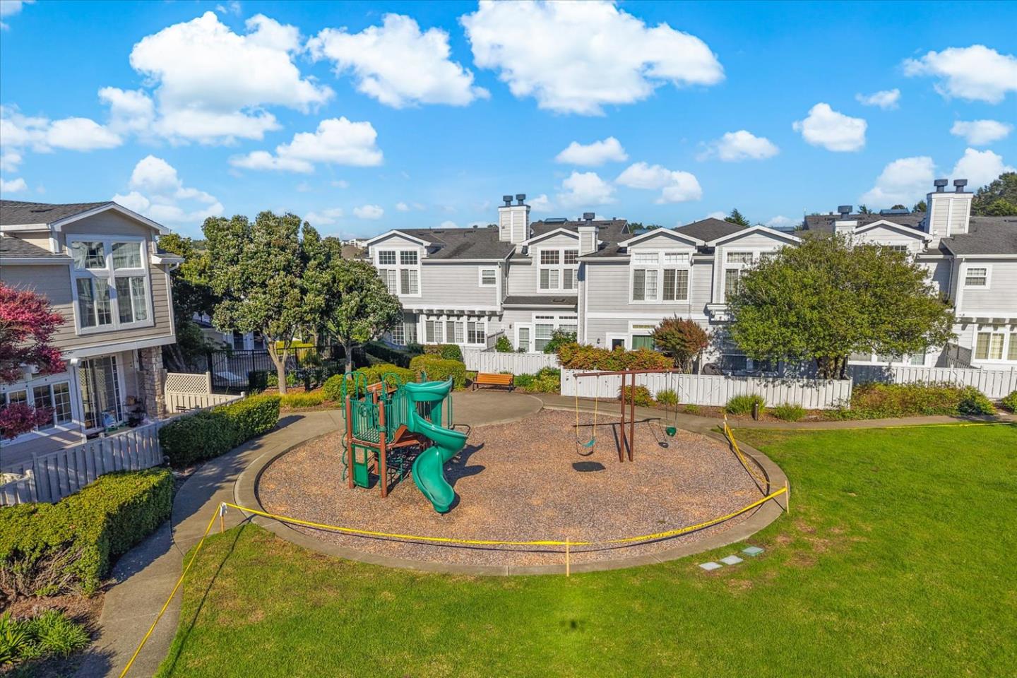 Detail Gallery Image 41 of 52 For 129 Outlook Cir, Pacifica,  CA 94044 - 3 Beds | 2 Baths