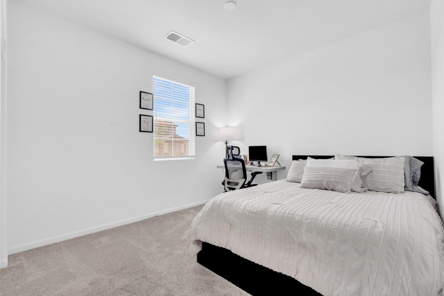 Detail Gallery Image 17 of 36 For 673 Dorset, Patterson,  CA 95363 - 3 Beds | 2 Baths