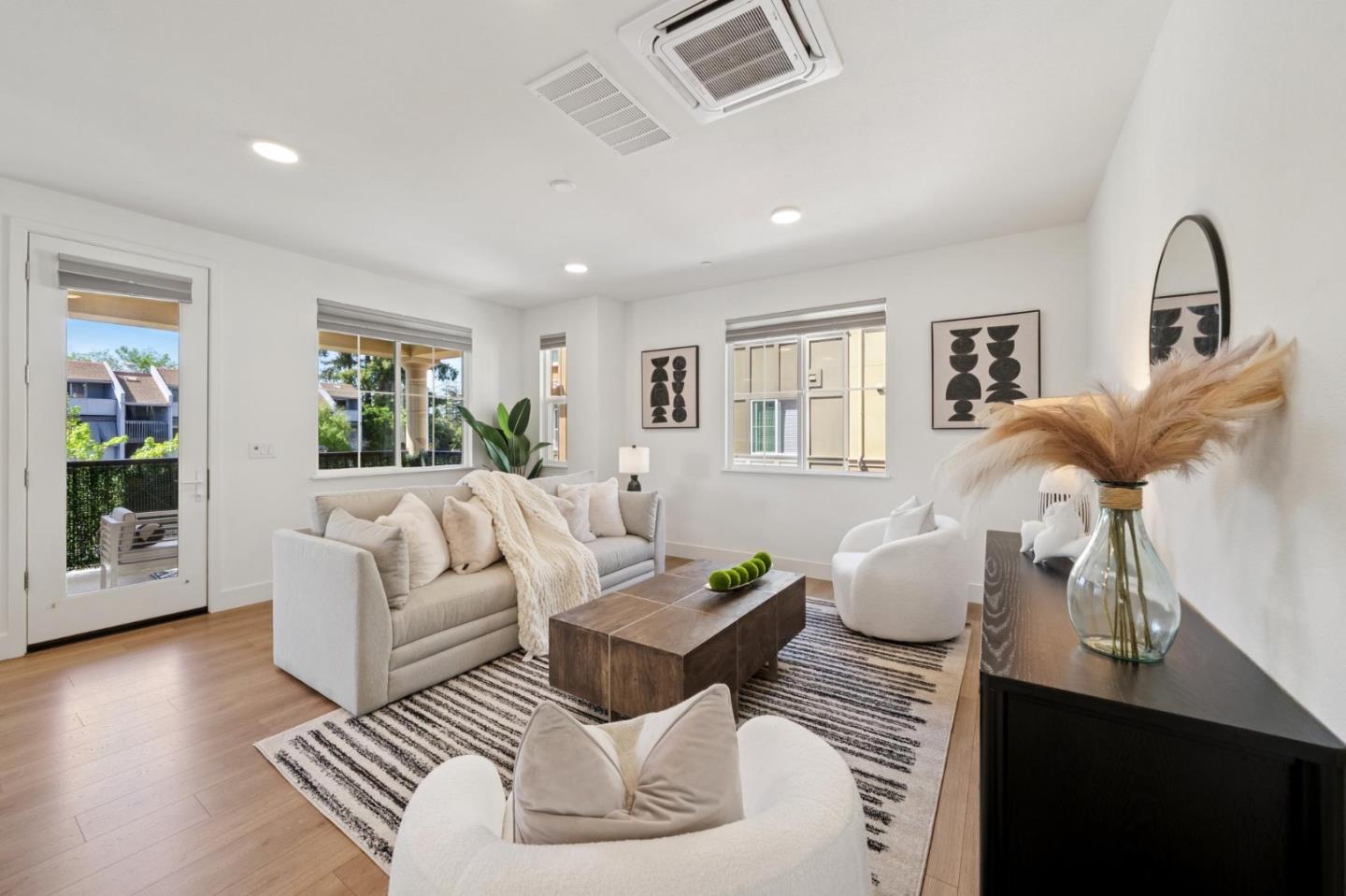 Photo #2: ML82043148 Listing: Photo #2