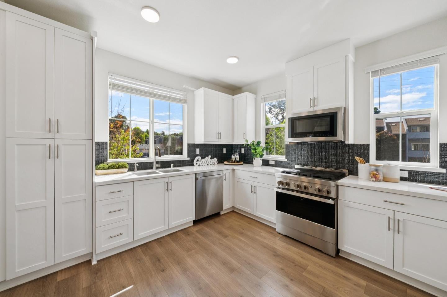 Photo #5: ML82043148 Listing: Photo #5