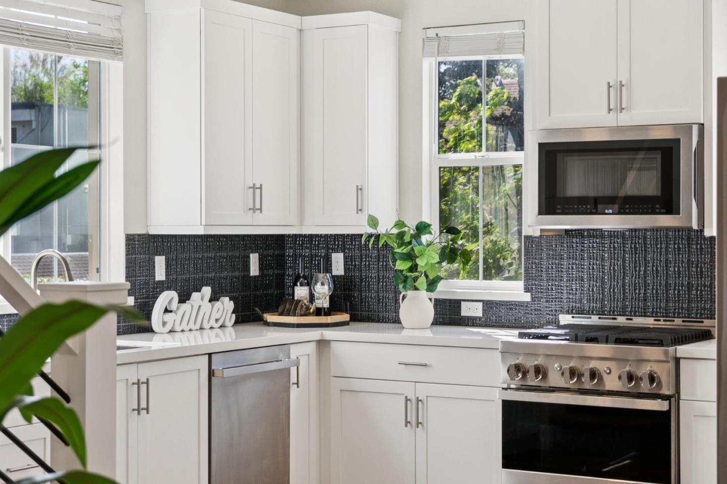 Photo #6: ML82043148 Listing: Photo #6