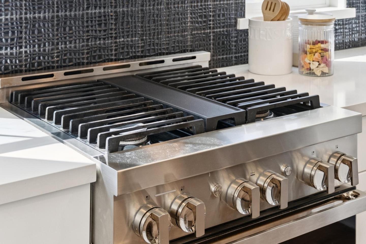 Photo #8: ML82043148 Listing: Photo #8