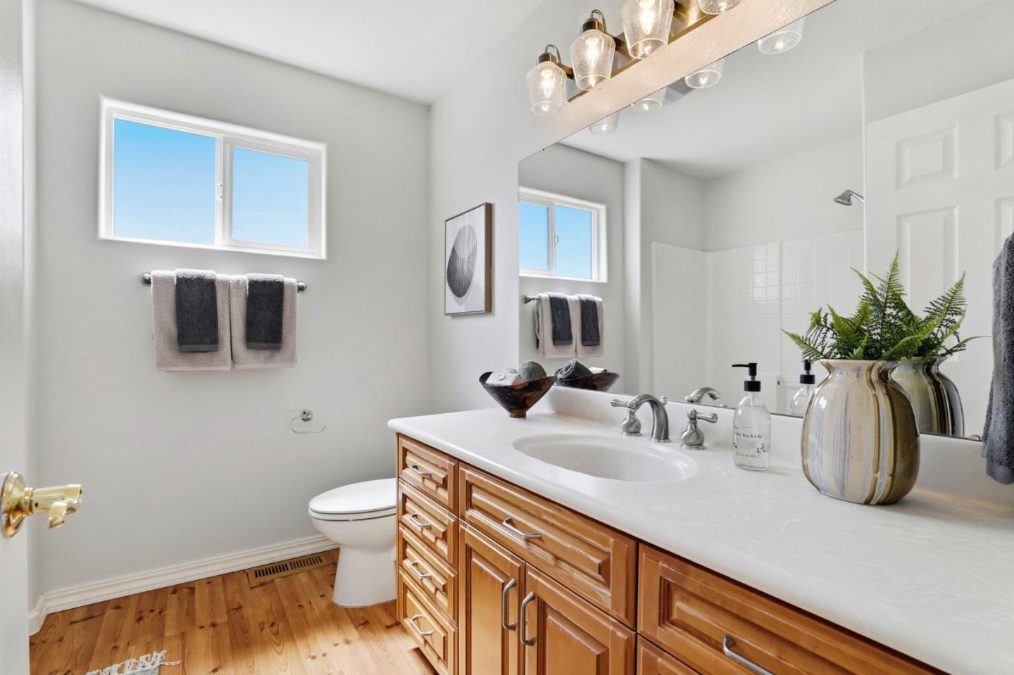 Detail Gallery Image 25 of 44 For 4122 Moonflower Ct, San Jose,  CA 95135 - 3 Beds | 2 Baths