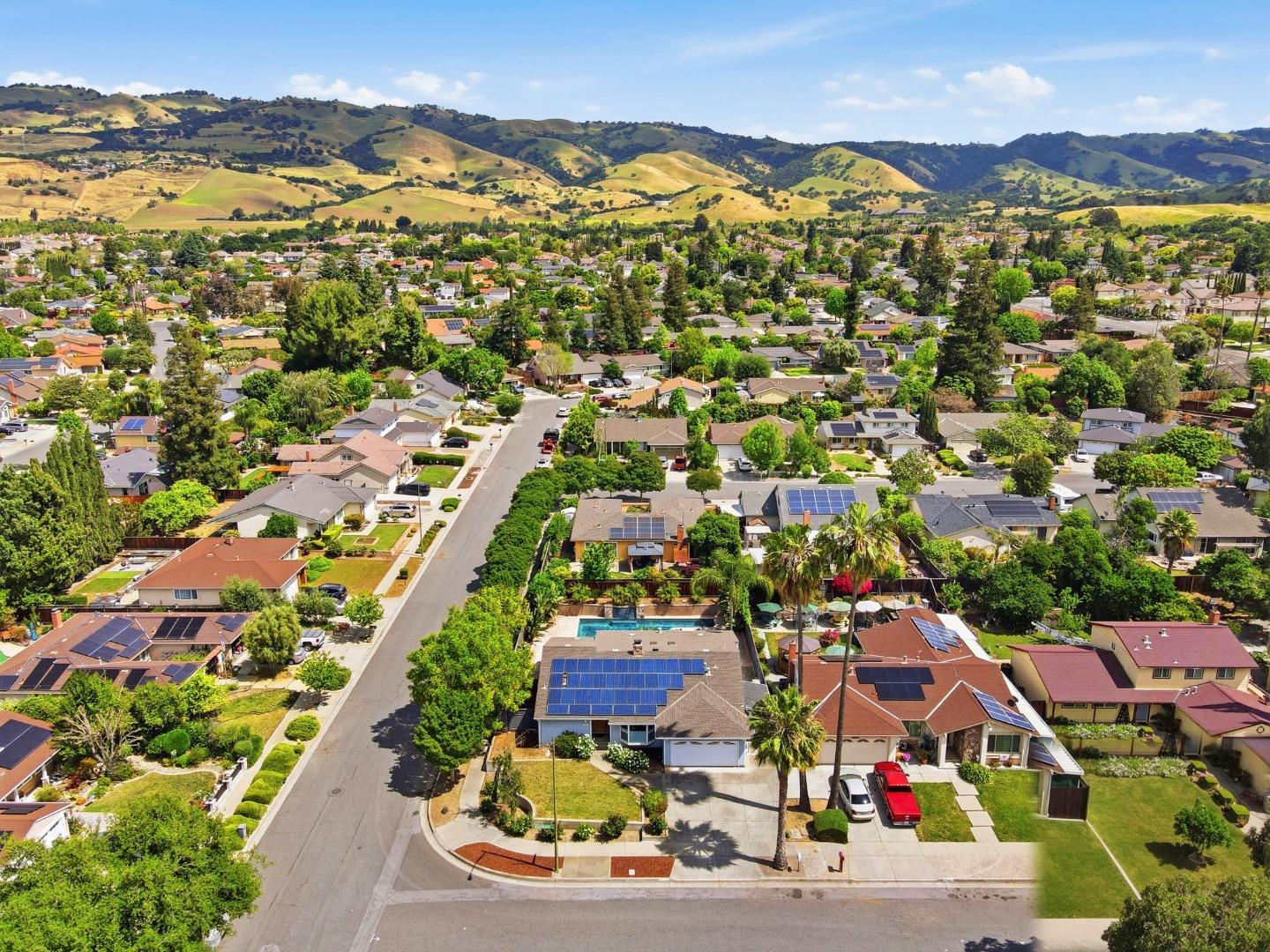 Detail Gallery Image 38 of 44 For 4122 Moonflower Ct, San Jose,  CA 95135 - 3 Beds | 2 Baths