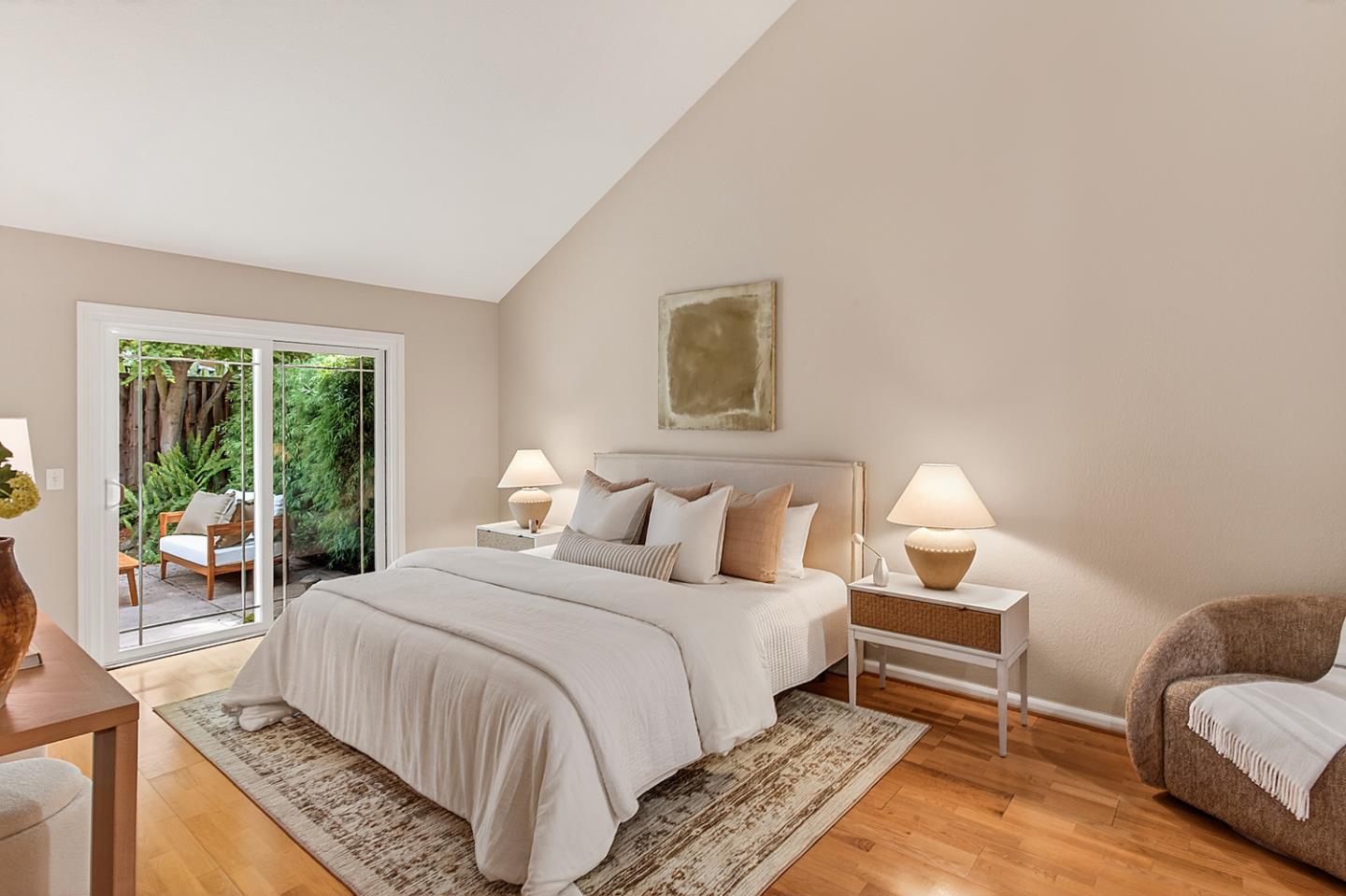 Detail Gallery Image 12 of 35 For 1103 Ana Privada, Mountain View,  CA 94040 - 3 Beds | 2 Baths