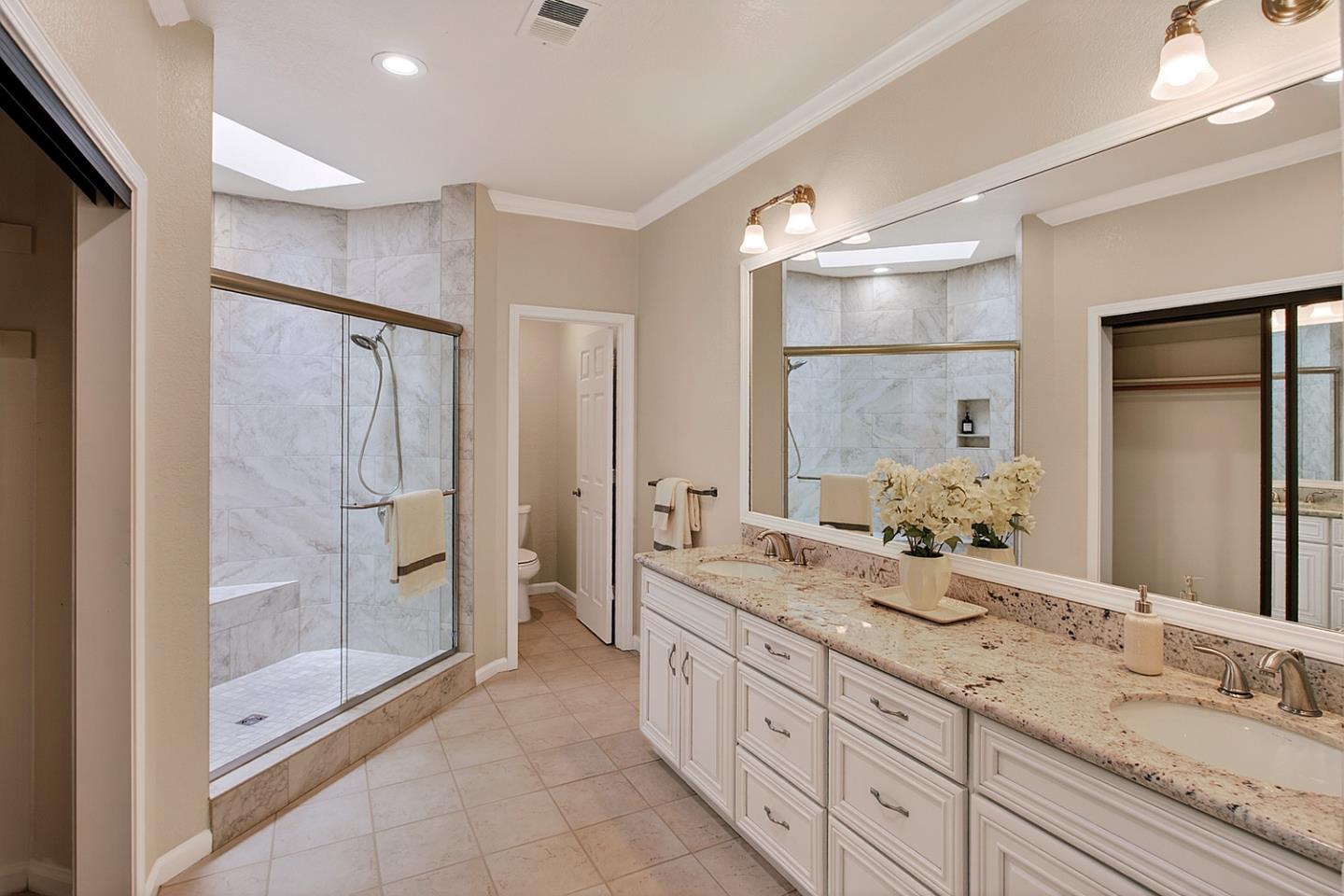 Detail Gallery Image 15 of 35 For 1103 Ana Privada, Mountain View,  CA 94040 - 3 Beds | 2 Baths