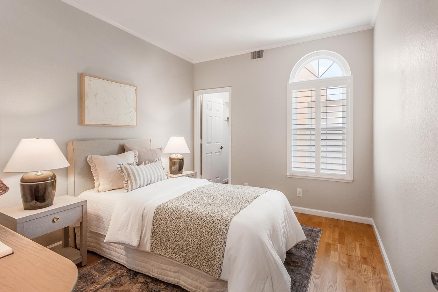 Detail Gallery Image 18 of 35 For 1103 Ana Privada, Mountain View,  CA 94040 - 3 Beds | 2 Baths