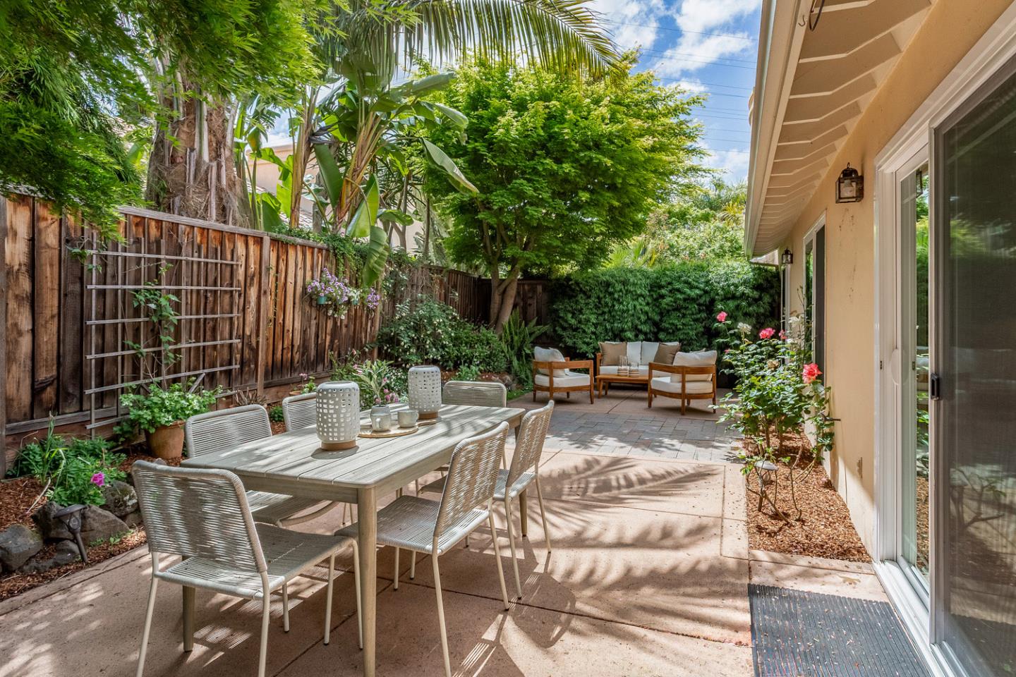 Detail Gallery Image 22 of 35 For 1103 Ana Privada, Mountain View,  CA 94040 - 3 Beds | 2 Baths