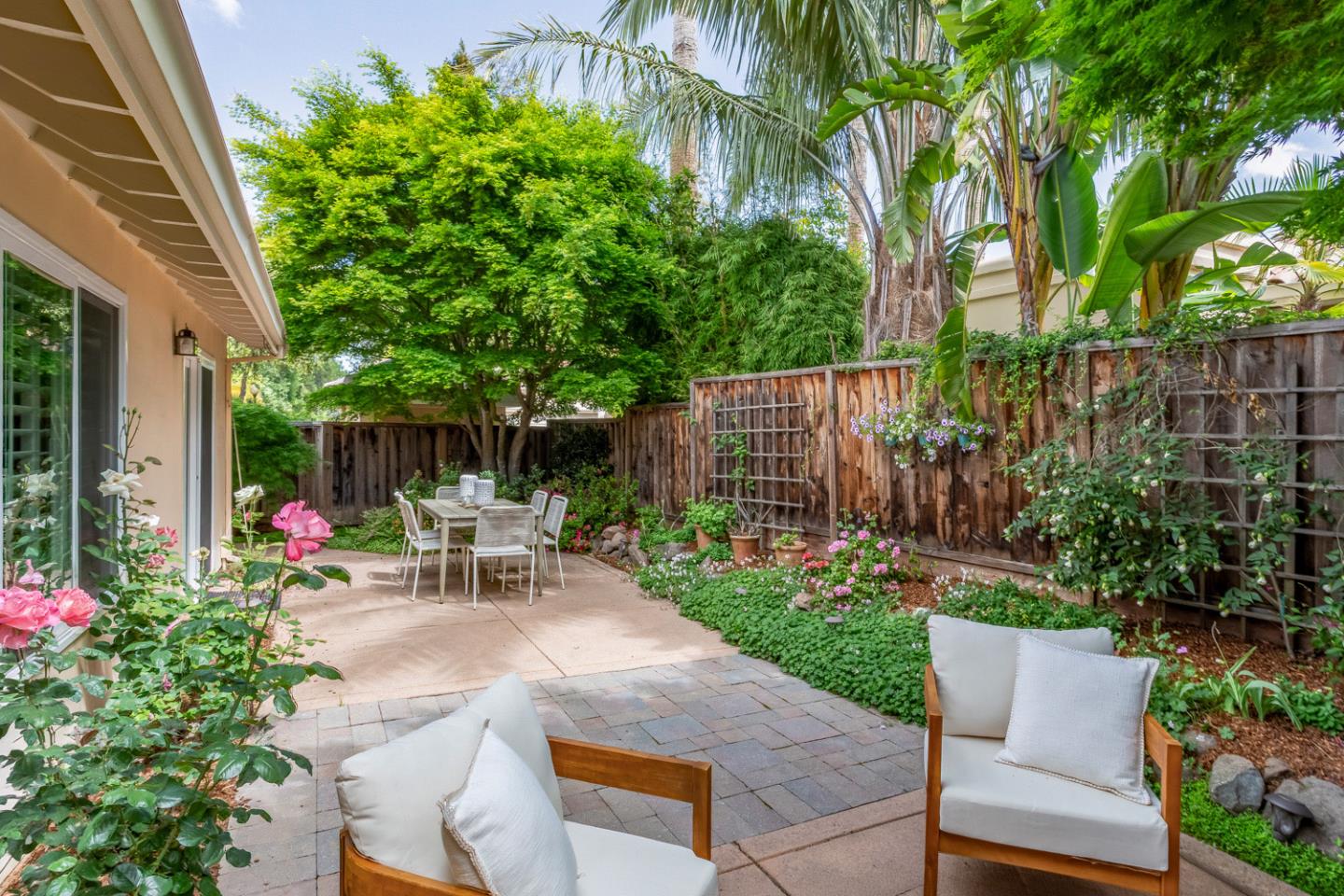 Detail Gallery Image 25 of 35 For 1103 Ana Privada, Mountain View,  CA 94040 - 3 Beds | 2 Baths