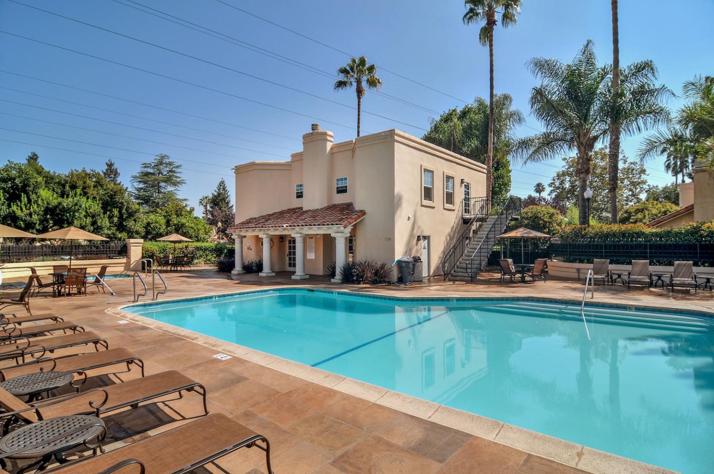 Detail Gallery Image 33 of 35 For 1103 Ana Privada, Mountain View,  CA 94040 - 3 Beds | 2 Baths