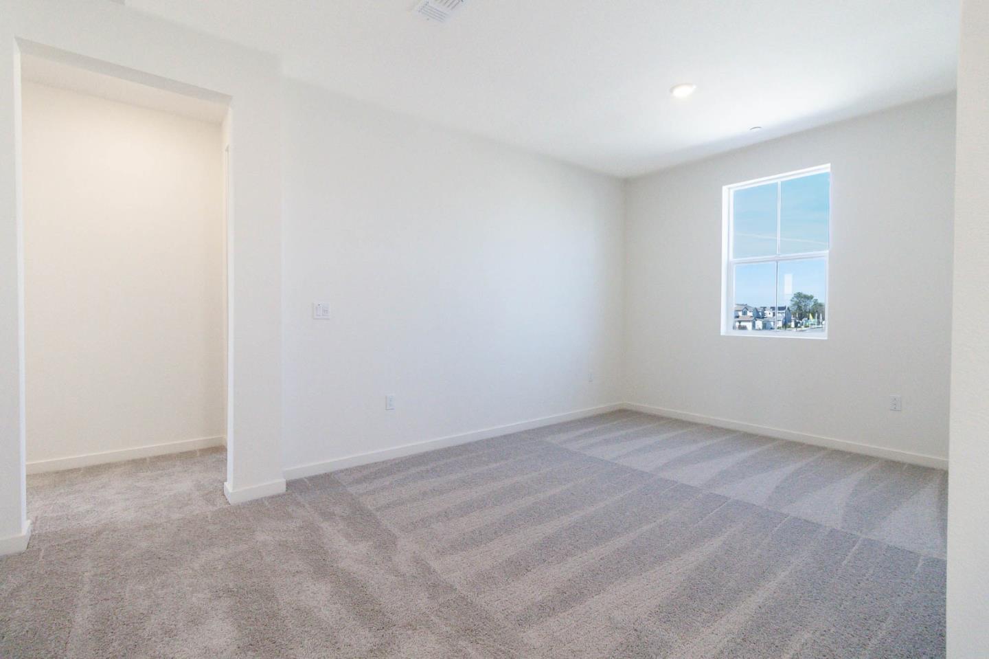 Detail Gallery Image 12 of 17 For Address Not Disclosed, Lathrop,  CA 95330 - 4 Beds | 3 Baths