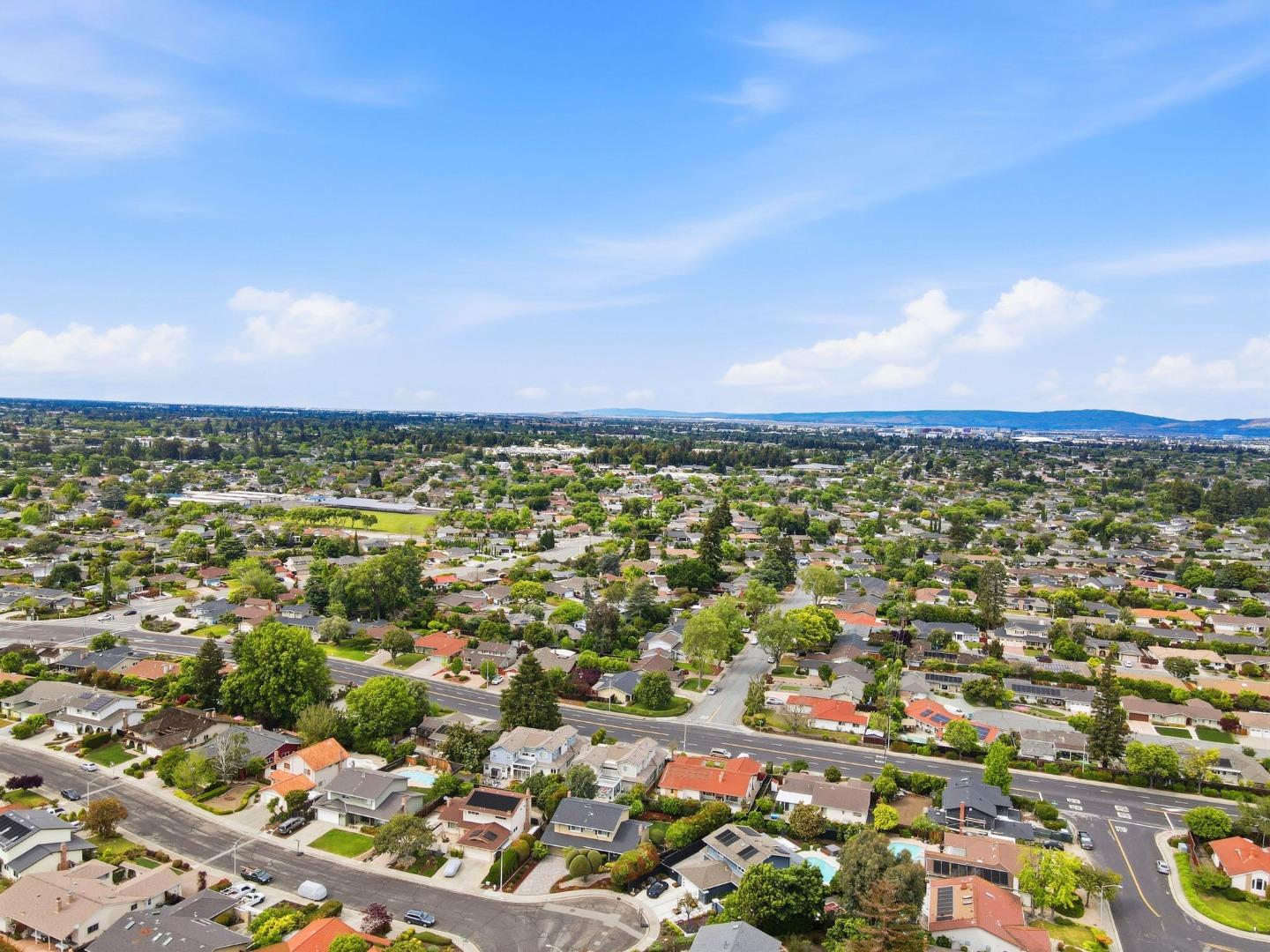 Detail Gallery Image 78 of 86 For 2777 Glorietta Cir, Santa Clara,  CA 95051 - 4 Beds | 2/1 Baths