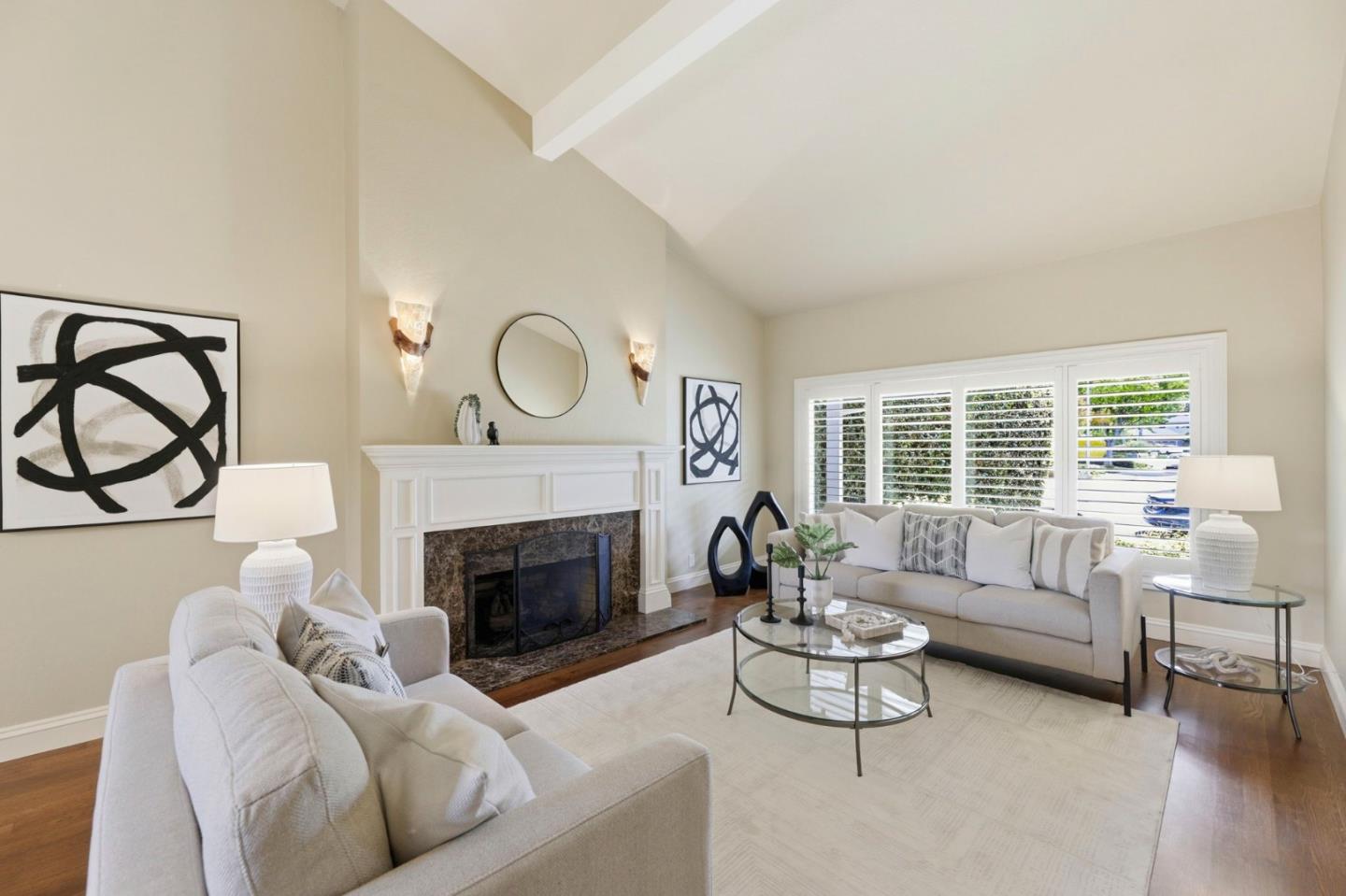 Detail Gallery Image 8 of 86 For 2777 Glorietta Cir, Santa Clara,  CA 95051 - 4 Beds | 2/1 Baths