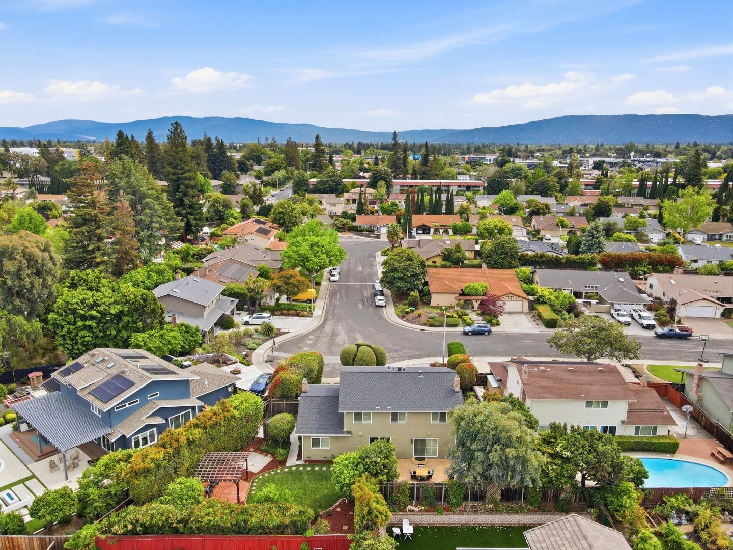 Detail Gallery Image 80 of 86 For 2777 Glorietta Cir, Santa Clara,  CA 95051 - 4 Beds | 2/1 Baths