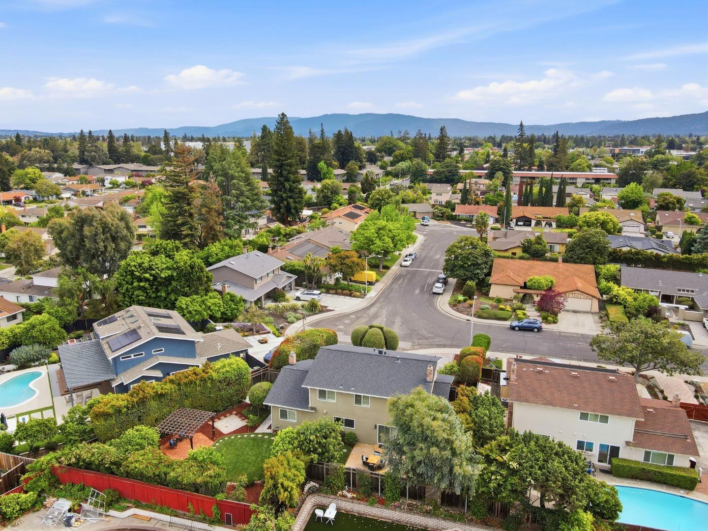 Detail Gallery Image 81 of 86 For 2777 Glorietta Cir, Santa Clara,  CA 95051 - 4 Beds | 2/1 Baths