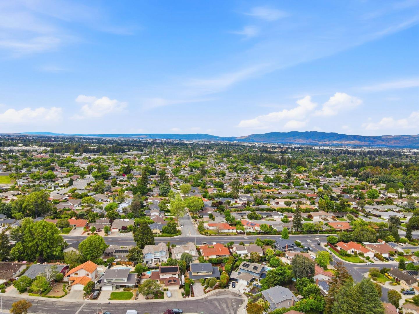 Detail Gallery Image 85 of 86 For 2777 Glorietta Cir, Santa Clara,  CA 95051 - 4 Beds | 2/1 Baths