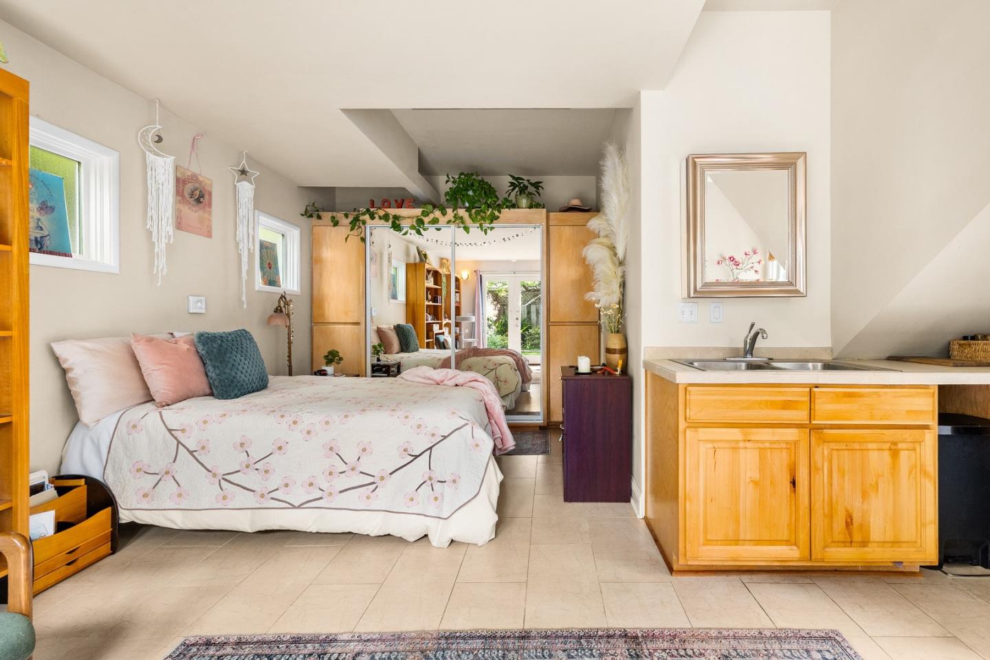 Detail Gallery Image 46 of 50 For 515 Chestnut St, Santa Cruz,  CA 95060 - 3 Beds | 2 Baths