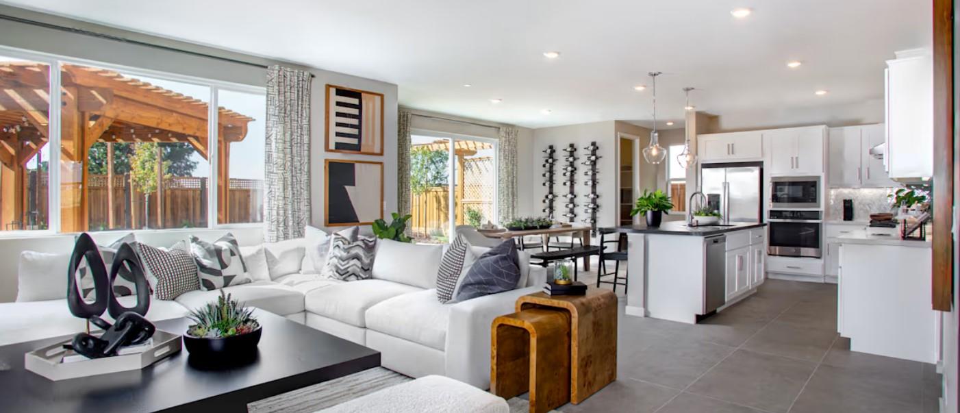 Detail Gallery Image 4 of 7 For Address Not Disclosed, Lathrop,  CA 95330 - 4 Beds | 3/1 Baths