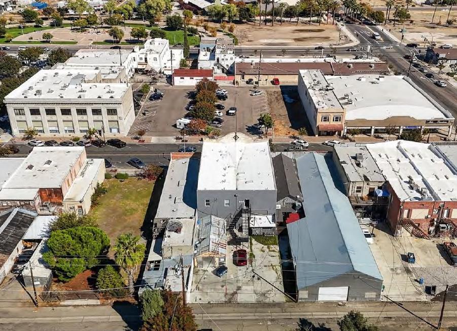 Detail Gallery Image 11 of 14 For 631 I St, Los Banos,  CA 93635 - – Beds | – Baths