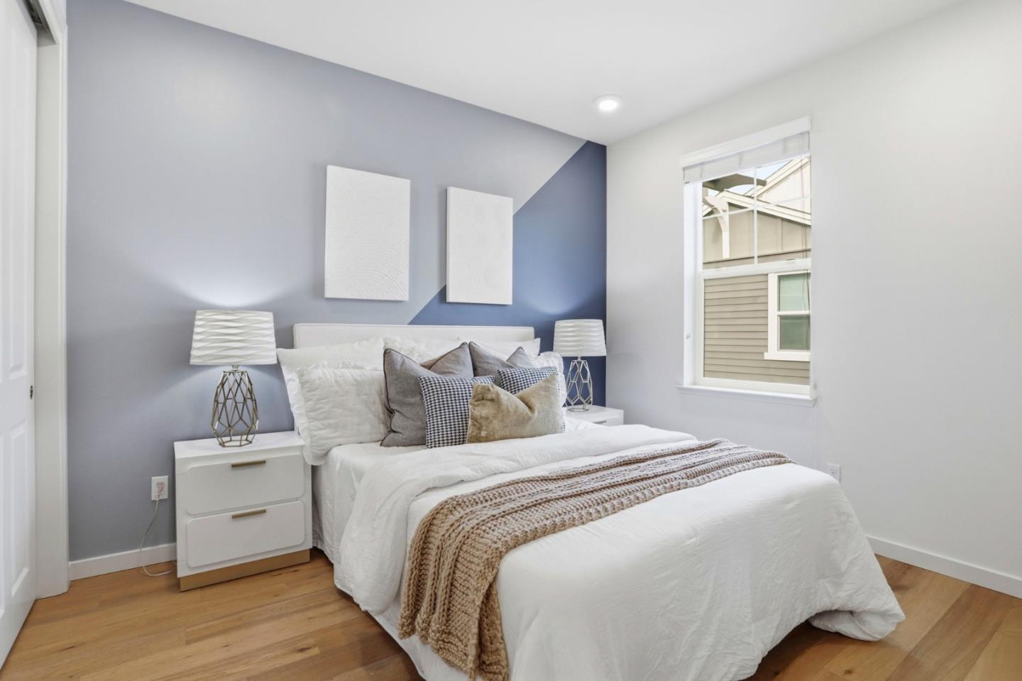 Detail Gallery Image 17 of 34 For 816 Julian Ter #5,  Sunnyvale,  CA 94085 - 4 Beds | 3/1 Baths