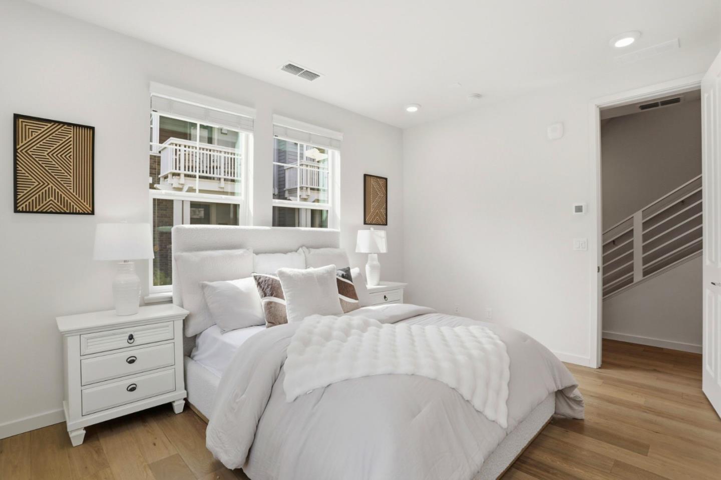 Detail Gallery Image 24 of 34 For 816 Julian Ter #5,  Sunnyvale,  CA 94085 - 4 Beds | 3/1 Baths