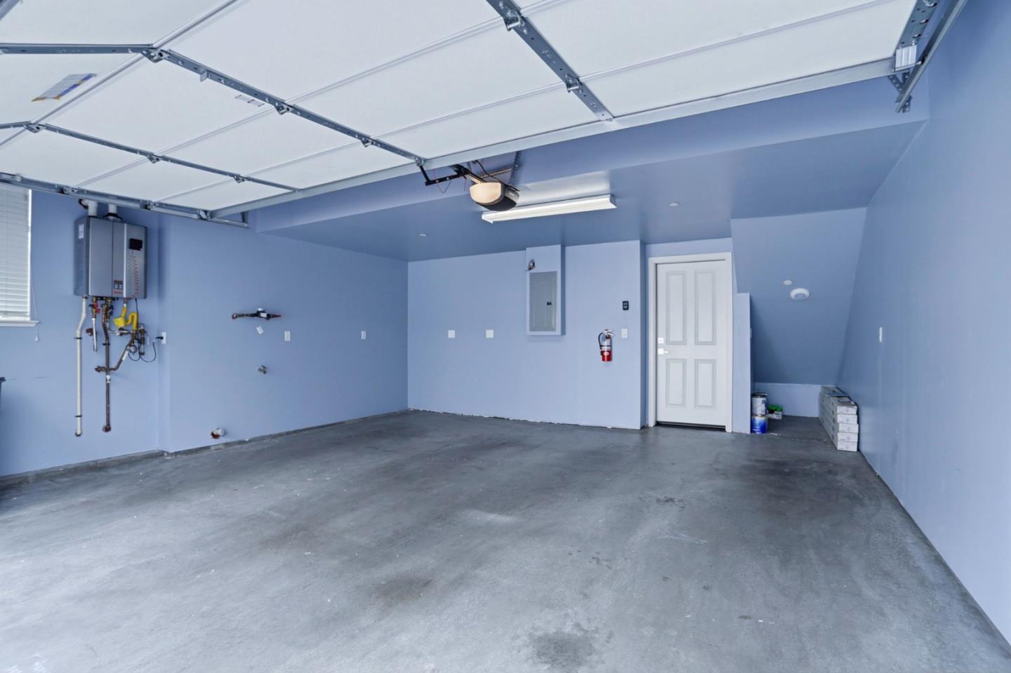 Detail Gallery Image 28 of 34 For 816 Julian Ter #5,  Sunnyvale,  CA 94085 - 4 Beds | 3/1 Baths