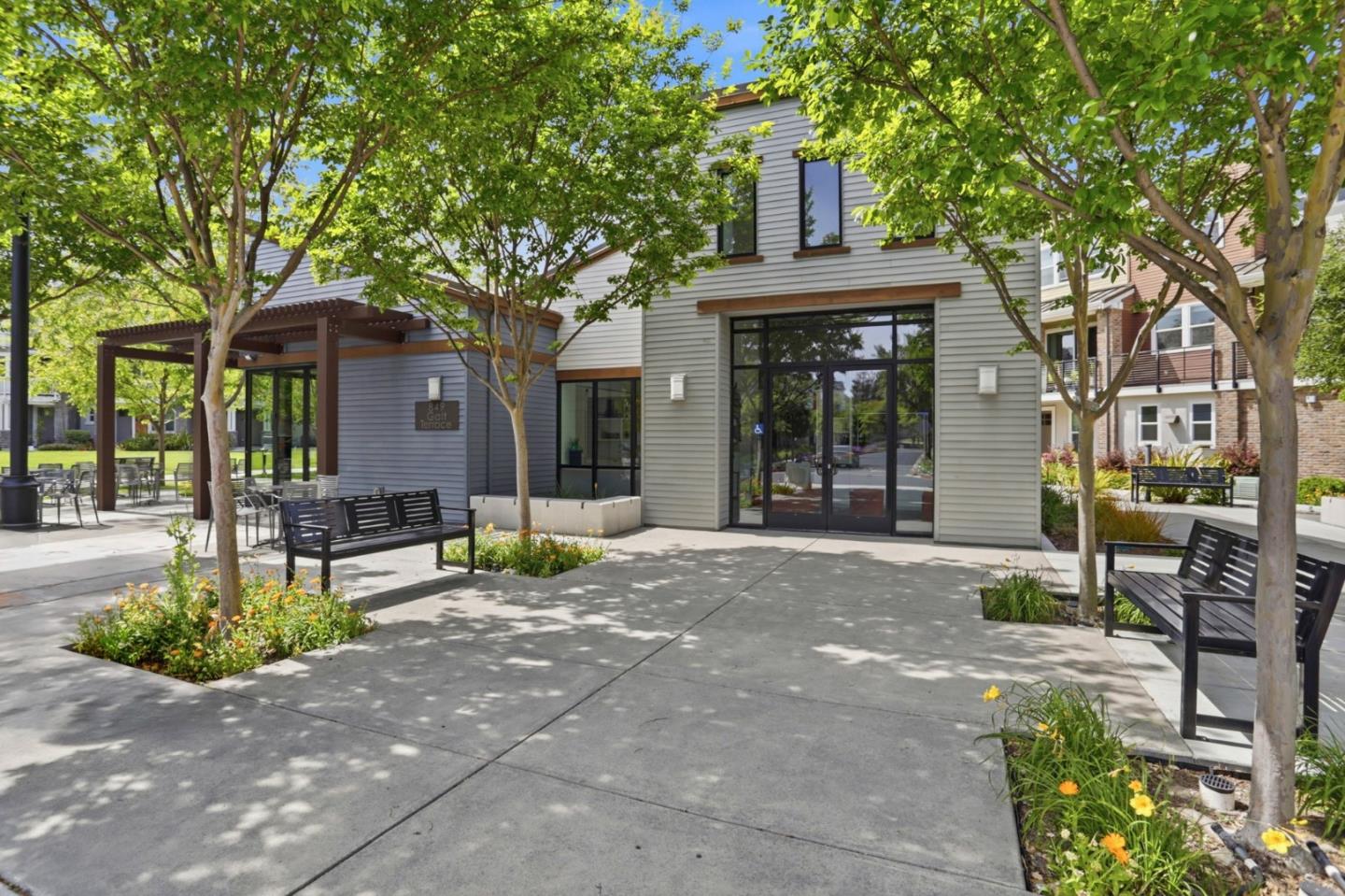 Detail Gallery Image 32 of 34 For 816 Julian Ter #5,  Sunnyvale,  CA 94085 - 4 Beds | 3/1 Baths