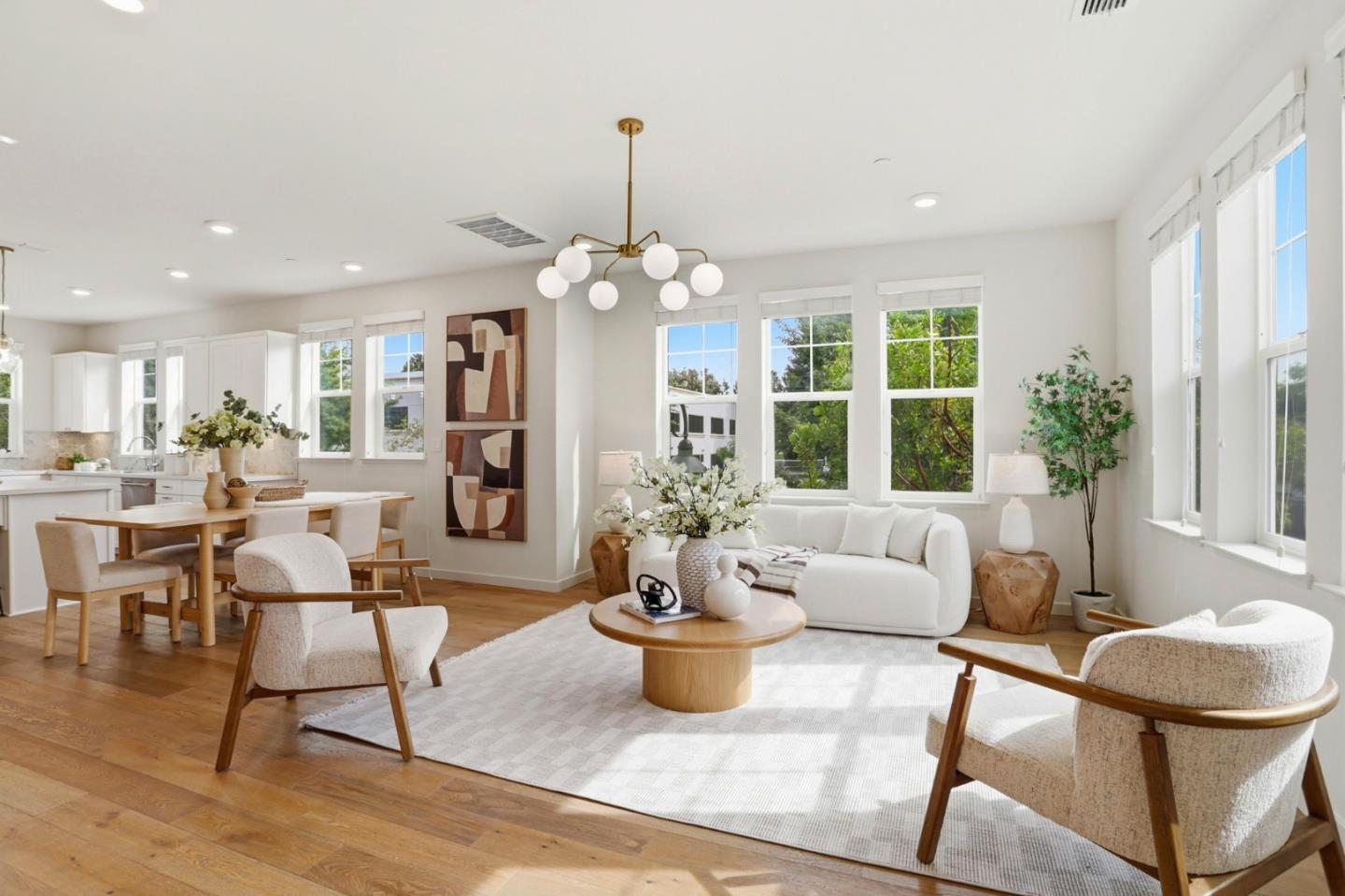 Detail Gallery Image 5 of 34 For 816 Julian Ter #5,  Sunnyvale,  CA 94085 - 4 Beds | 3/1 Baths