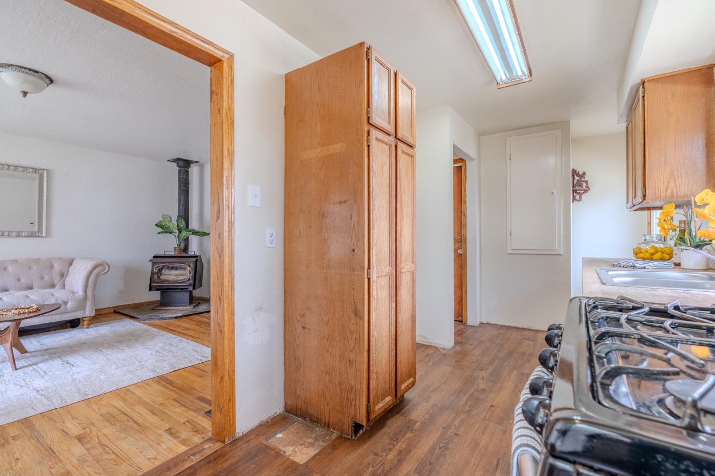 Detail Gallery Image 10 of 32 For 164 Pacific, Pacifica,  CA 94044 - 2 Beds | 1 Baths