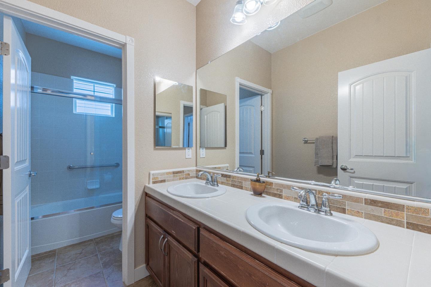 Detail Gallery Image 45 of 57 For 120 Fourth St, Spreckels,  CA 93962 - 4 Beds | 2/1 Baths