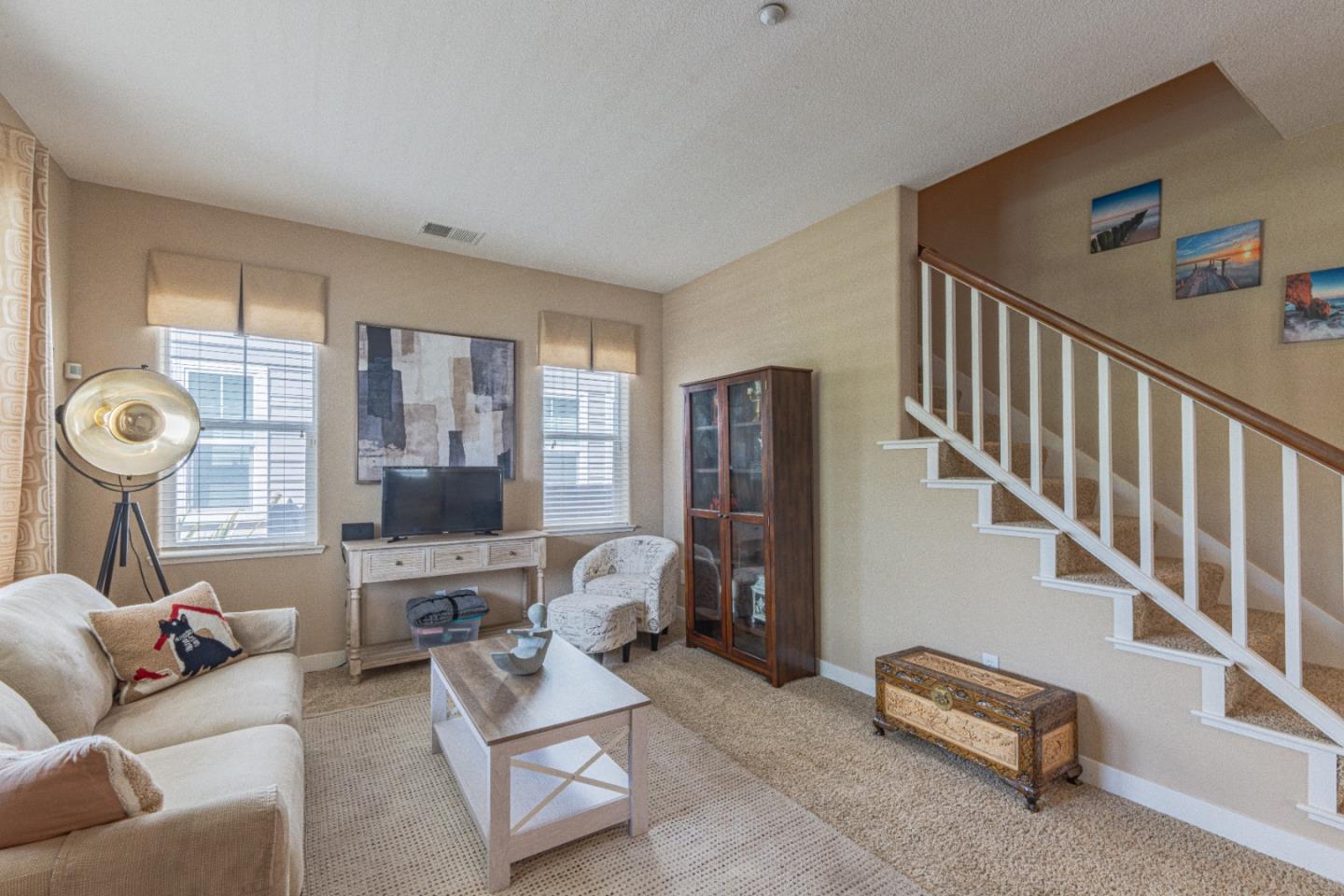 Detail Gallery Image 8 of 57 For 120 Fourth St, Spreckels,  CA 93962 - 4 Beds | 2/1 Baths