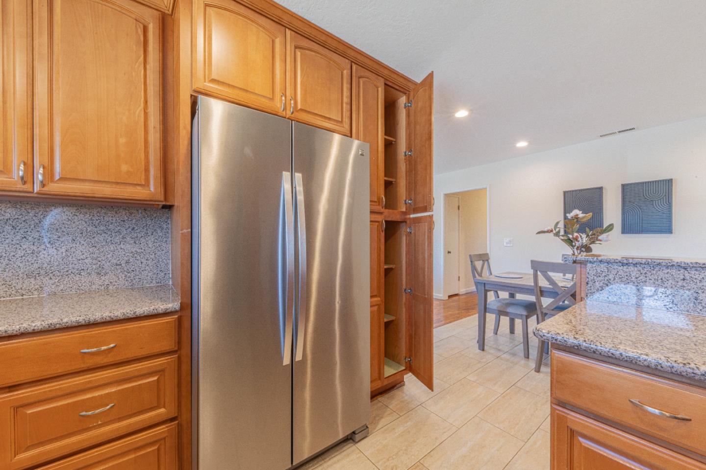 Detail Gallery Image 14 of 37 For 43 Saint Brendan Way, Salinas,  CA 93906 - 3 Beds | 2 Baths