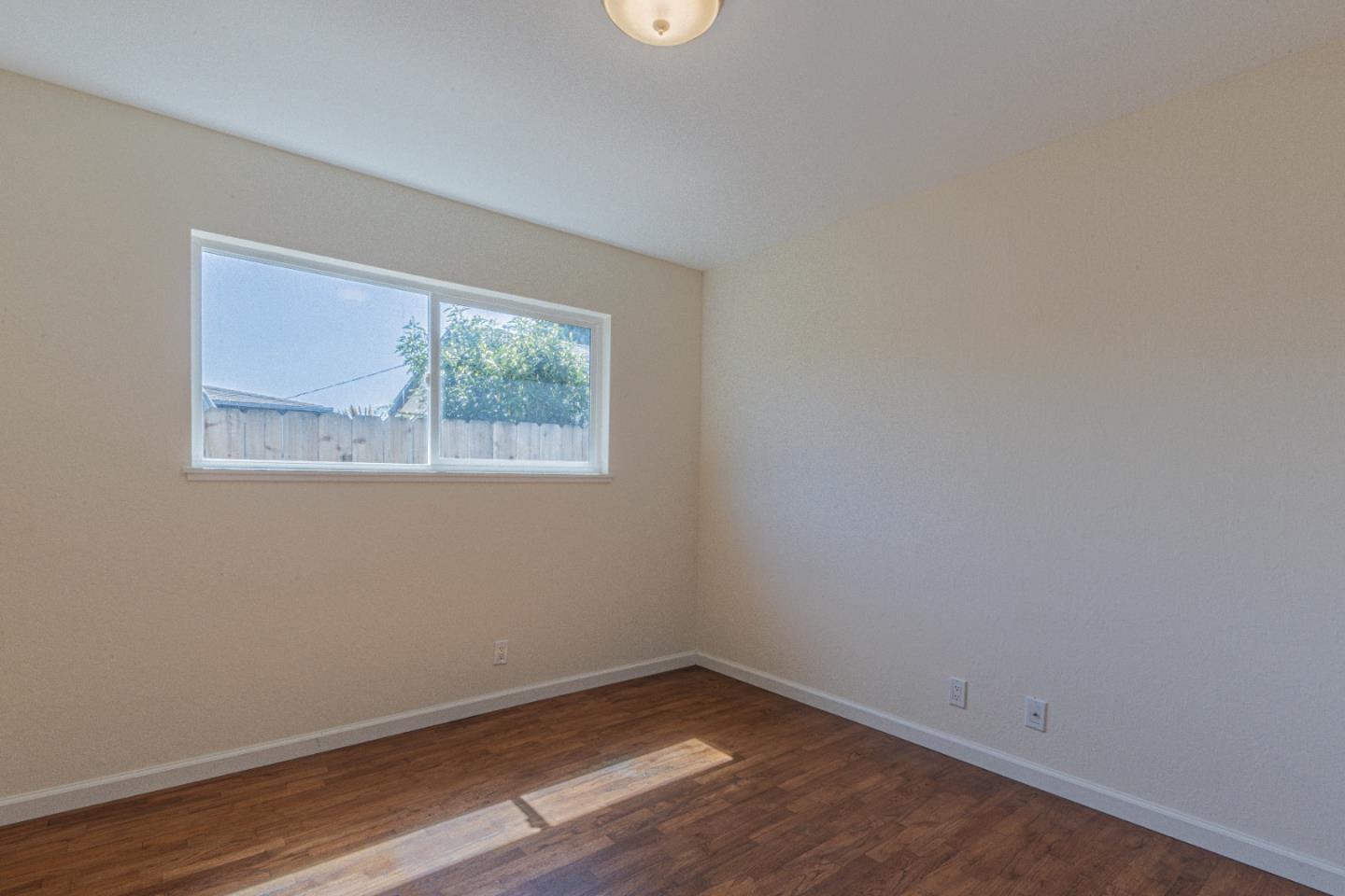 Detail Gallery Image 20 of 37 For 43 Saint Brendan Way, Salinas,  CA 93906 - 3 Beds | 2 Baths
