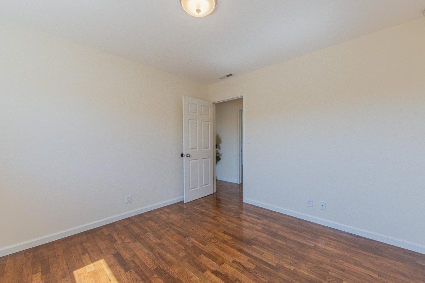 Detail Gallery Image 23 of 37 For 43 Saint Brendan Way, Salinas,  CA 93906 - 3 Beds | 2 Baths