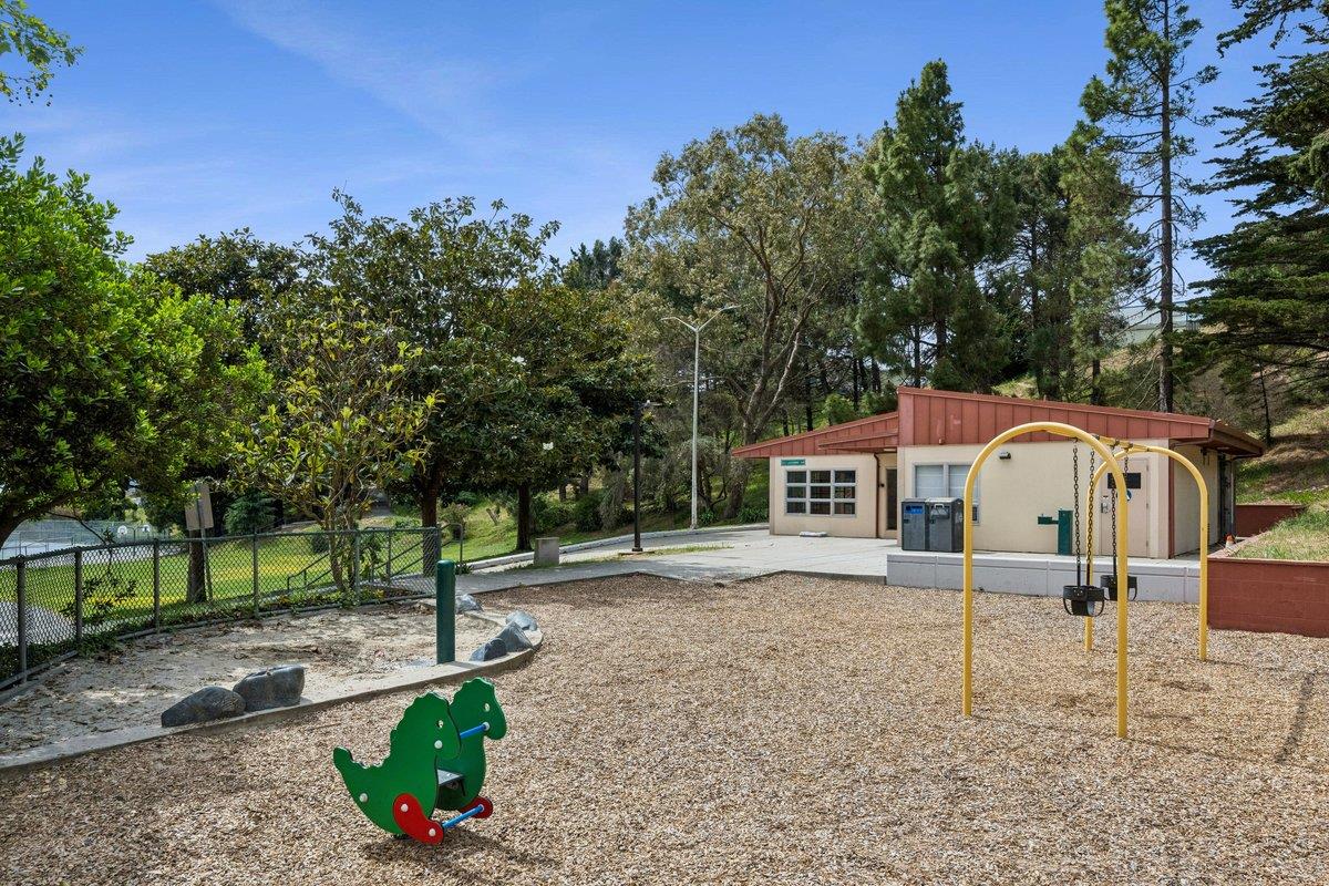 Detail Gallery Image 42 of 49 For 119 E Moltke St, Daly City,  CA 94014 - – Beds | – Baths