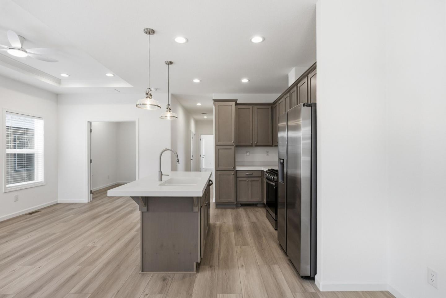 Detail Gallery Image 25 of 39 For 1555 Merrill St #129,  Santa Cruz,  CA 95062 - 2 Beds | 2 Baths