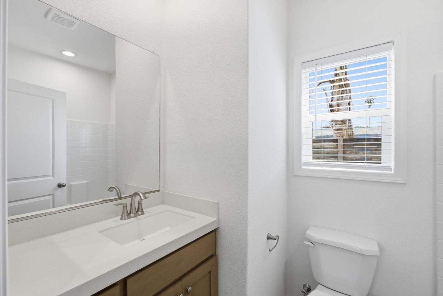 Detail Gallery Image 29 of 39 For 1555 Merrill St #129,  Santa Cruz,  CA 95062 - 2 Beds | 2 Baths