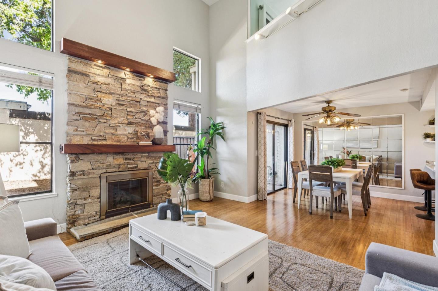 Detail Gallery Image 3 of 20 For 5319 Port Sailwood Dr, Newark,  CA 94560 - 3 Beds | 2/1 Baths