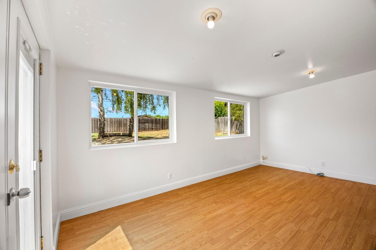 Detail Gallery Image 24 of 30 For 285 Kelton Dr, Salinas,  CA 93906 - 3 Beds | 1/1 Baths