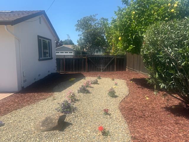 Detail Gallery Image 33 of 37 For 1423 Santa Fe Dr, San Jose,  CA 95118 - 4 Beds | 2 Baths