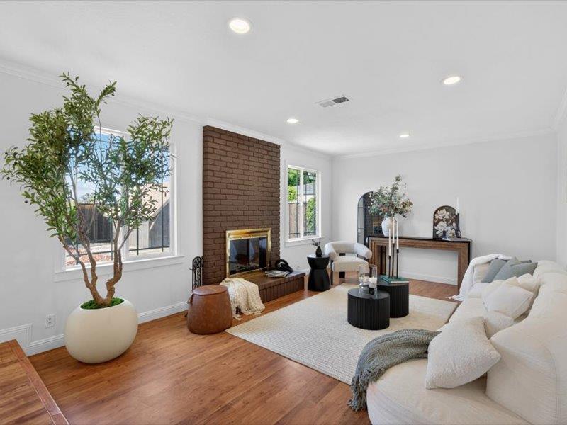 Detail Gallery Image 7 of 28 For 1423 Santa Fe Dr, San Jose,  CA 95118 - 4 Beds | 2 Baths