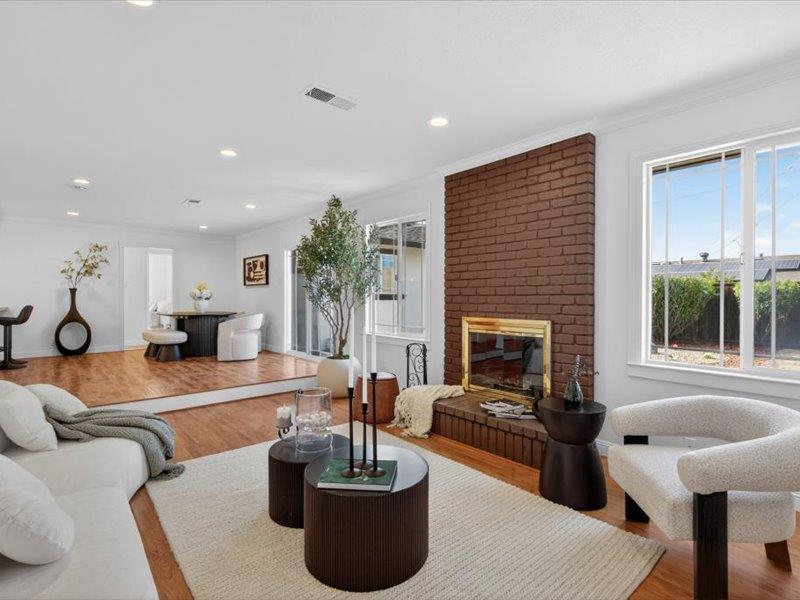 Detail Gallery Image 9 of 28 For 1423 Santa Fe Dr, San Jose,  CA 95118 - 4 Beds | 2 Baths