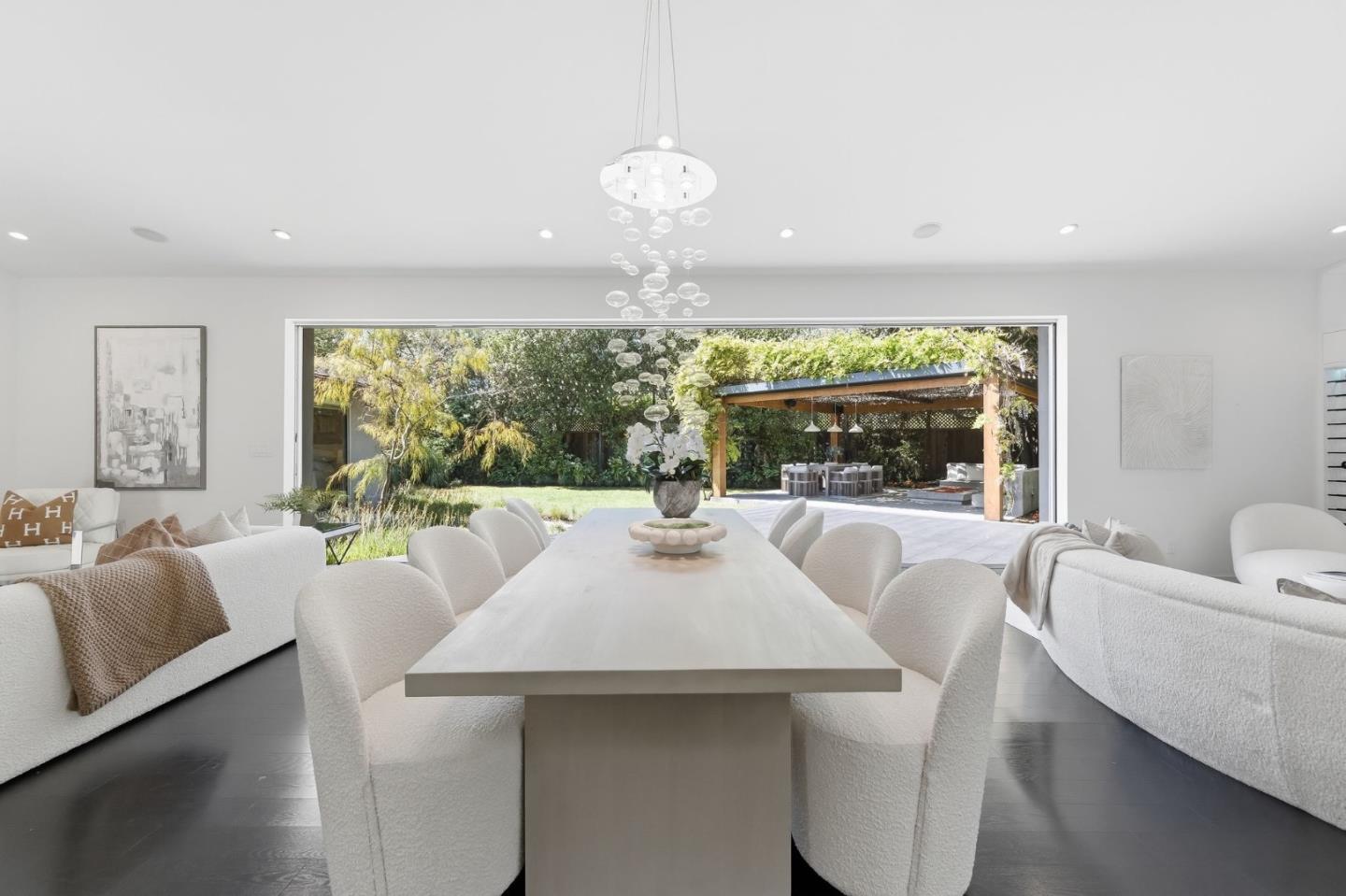 Detail Gallery Image 16 of 60 For 440 Hale St, Palo Alto,  CA 94301 - 4 Beds | 3 Baths