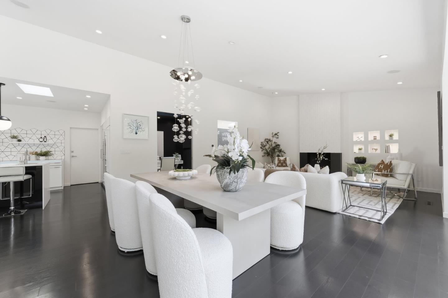 Detail Gallery Image 19 of 60 For 440 Hale St, Palo Alto,  CA 94301 - 4 Beds | 3 Baths