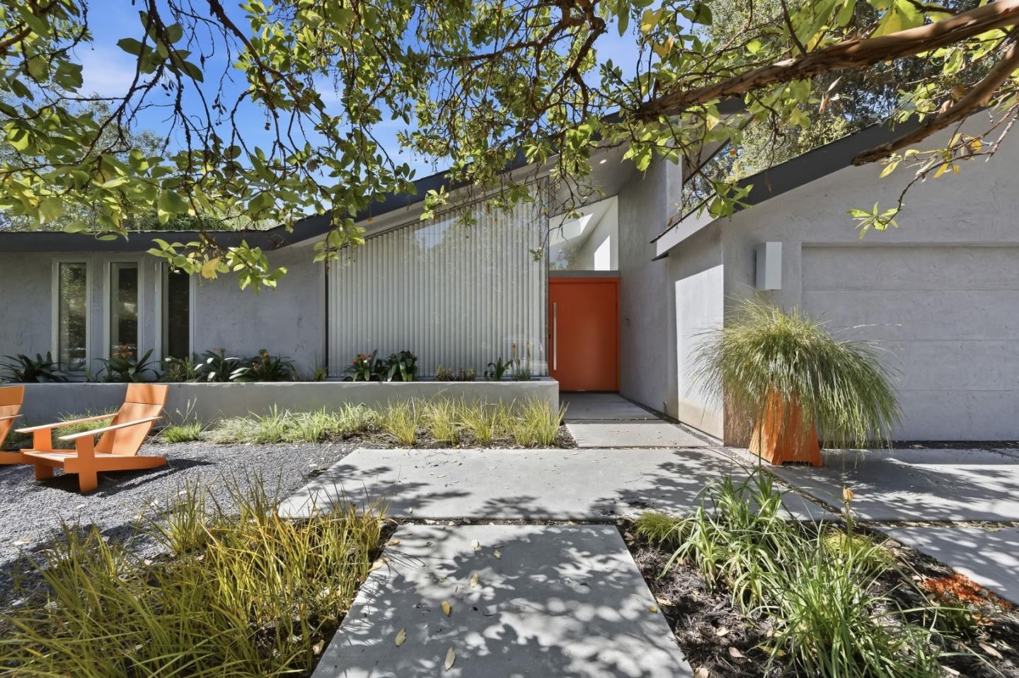 Detail Gallery Image 3 of 60 For 440 Hale St, Palo Alto,  CA 94301 - 4 Beds | 3 Baths