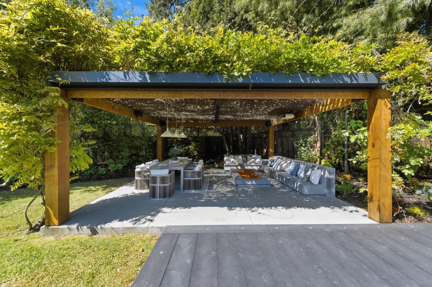 Detail Gallery Image 53 of 60 For 440 Hale St, Palo Alto,  CA 94301 - 4 Beds | 3 Baths