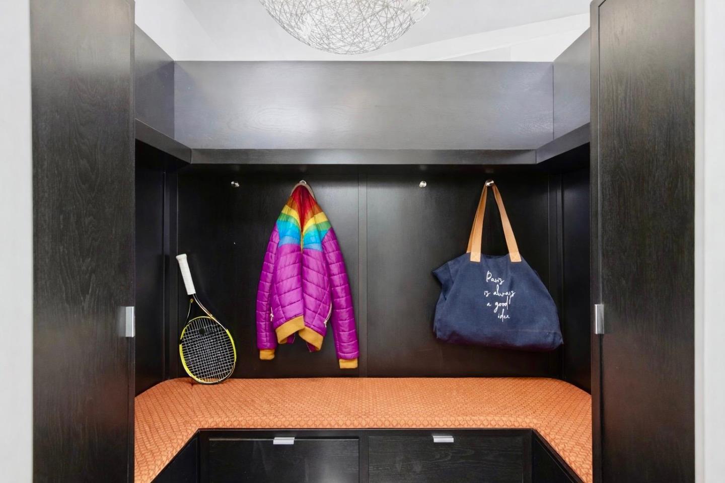 Detail Gallery Image 8 of 60 For 440 Hale St, Palo Alto,  CA 94301 - 4 Beds | 3 Baths