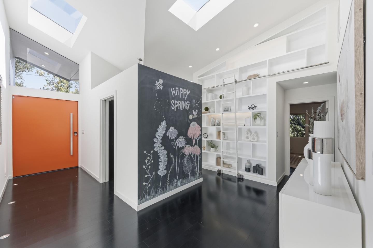 Detail Gallery Image 9 of 60 For 440 Hale St, Palo Alto,  CA 94301 - 4 Beds | 3 Baths